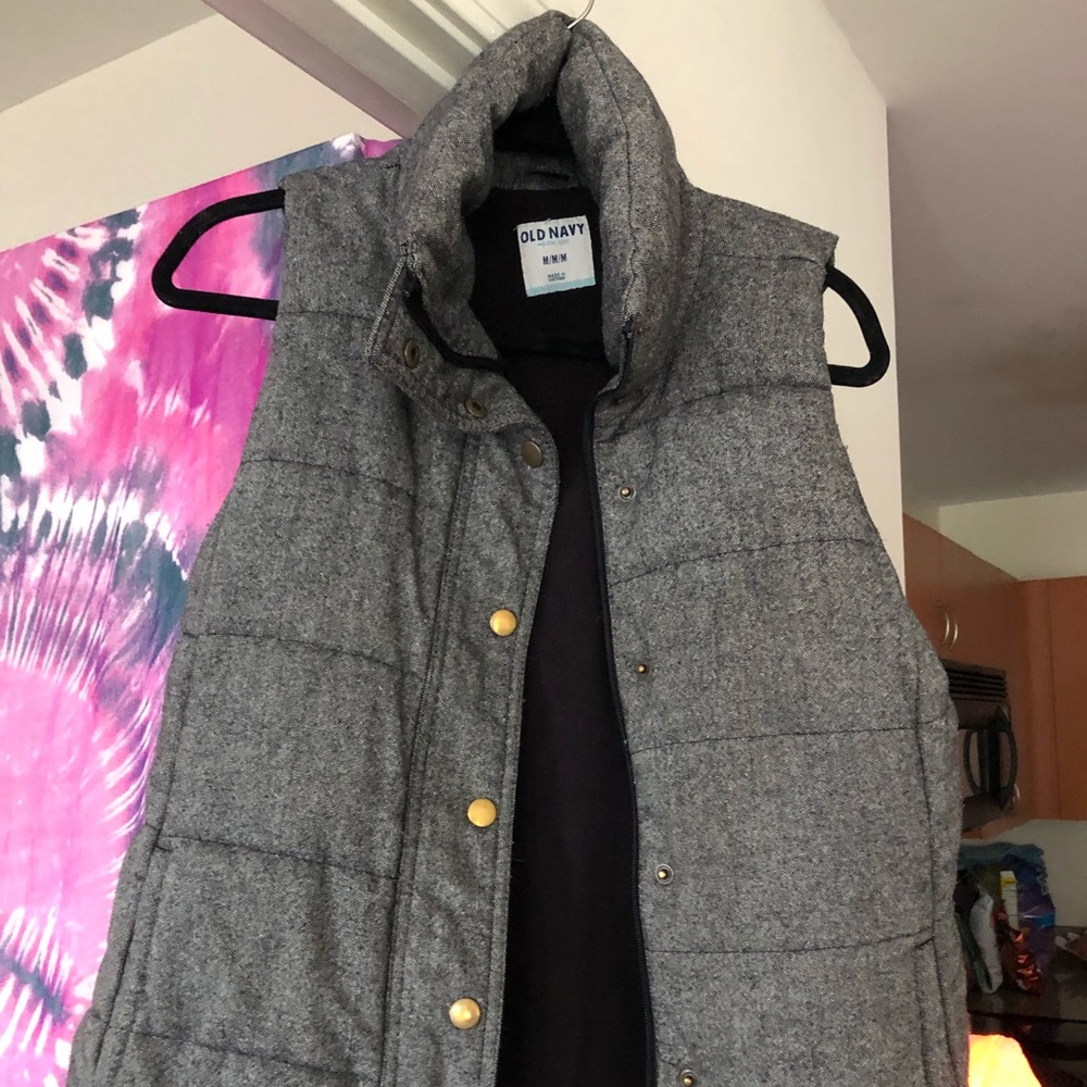 Reposhing this grey vest